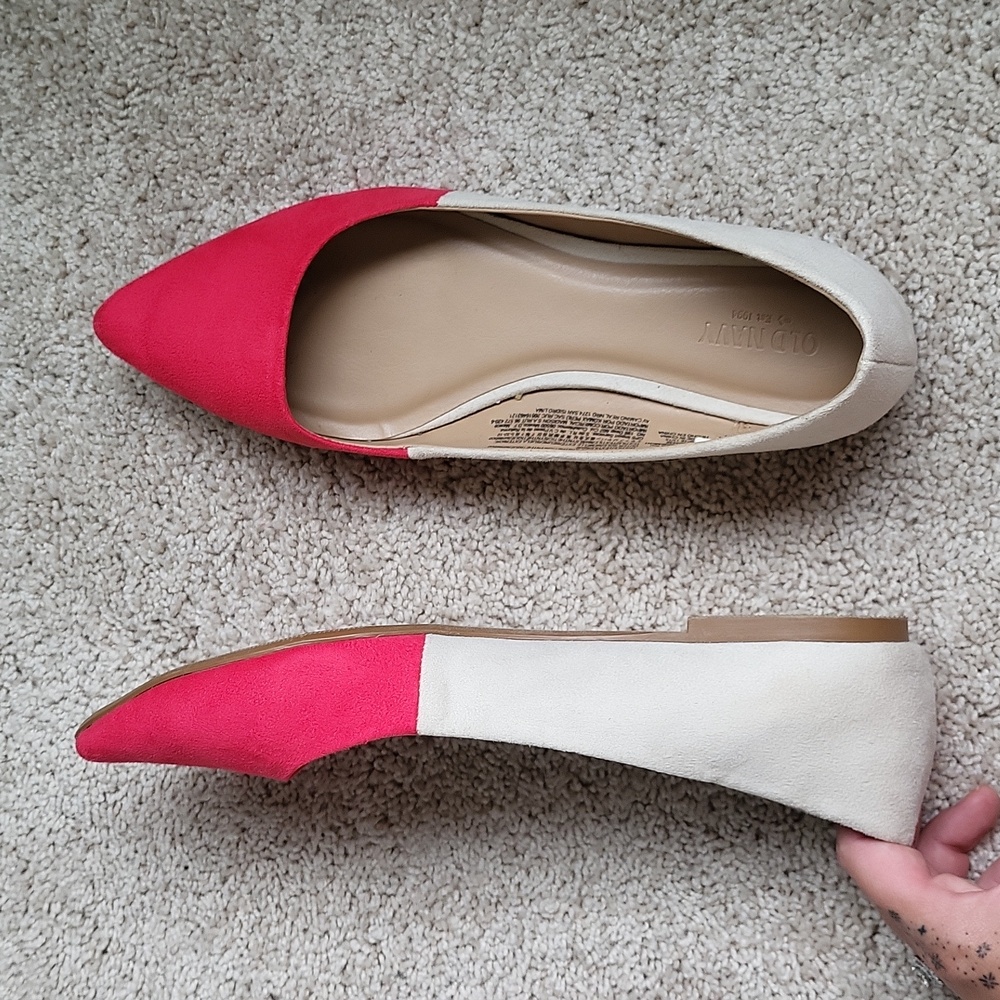 Colorblock flats